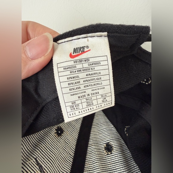 Nike Wool Cap - Picture 3 of 3